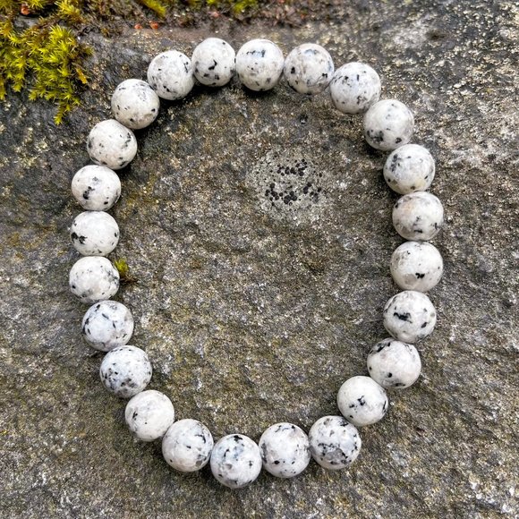 Kiwi Jasper Gemstone Bracelet Handmade - Picture 3 of 4